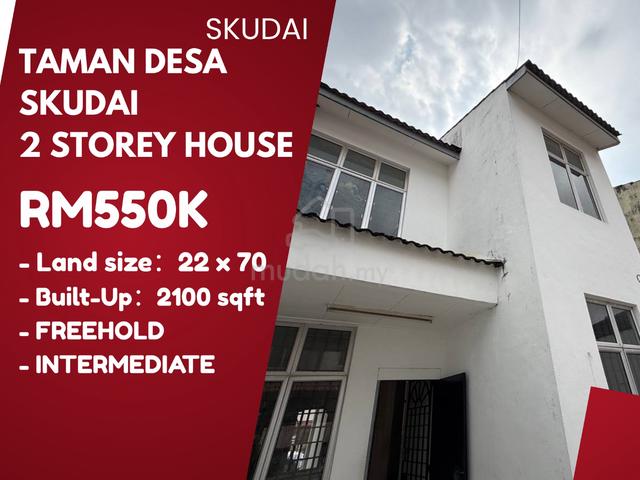 Taman Universiti 2 storey house nearby future Hospital Skudai 1