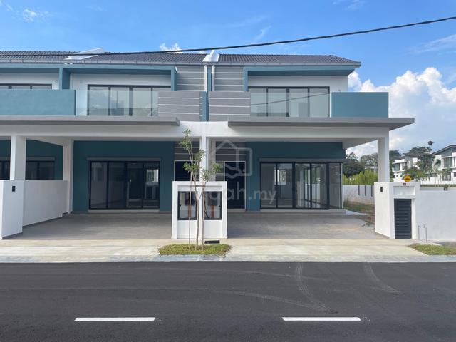 Country Villas Resort Phase 6 Double Storey Terrace House 1