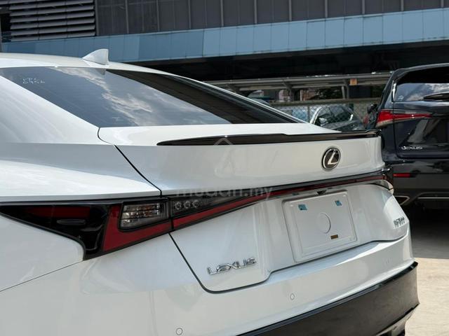 Lexus IS300 2.0 F-SPORT MODE BLACK GLITTER 2022 - 3
