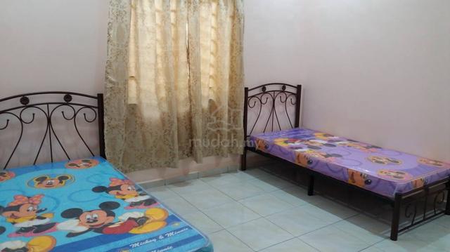 Bilik untuk disewa di Peringgit, Melaka Tengah 1