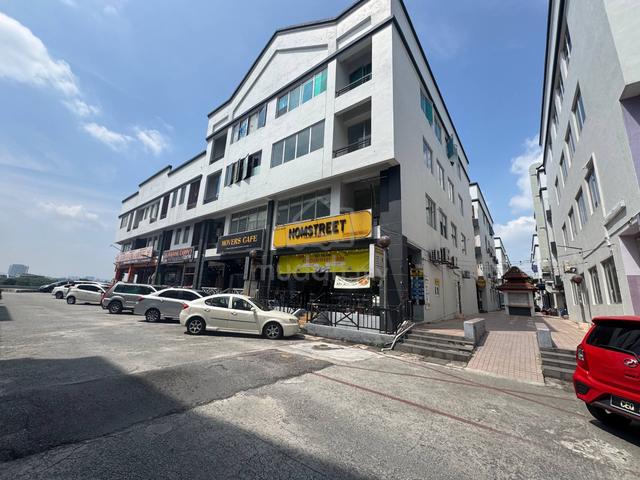 NEXT TO KIP MALL 🛍️ | Ground Floor Shoplot 🏬Kompleks Diamond Bangi 1