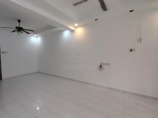 2 1/2 Storey Terrace Taman Dahlia, Bukit Beruang 1