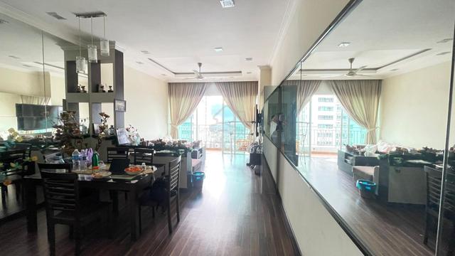 1 Borneo Condominium 1