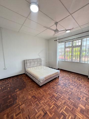 Bukit Indah Johor Master Room for Rent 1