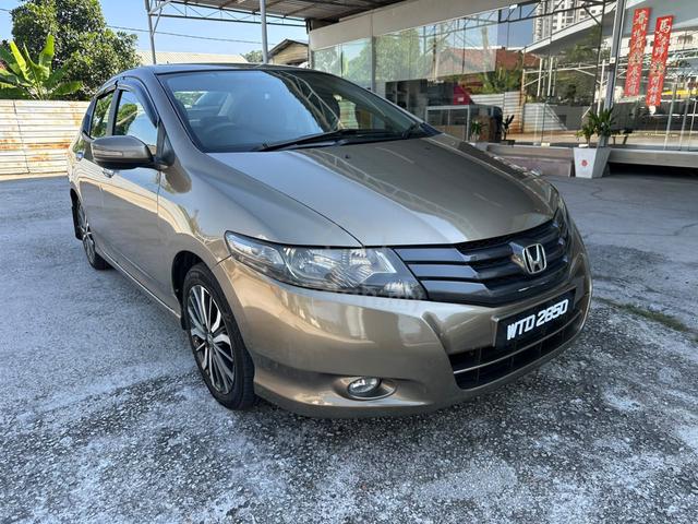 2010 Honda CITY 1.5 (A) E Paddle Shift Ori Cond - 4