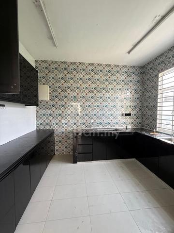 2.5 Sty Laman Bukit Permai 5R3B Little Genting Ampang 1