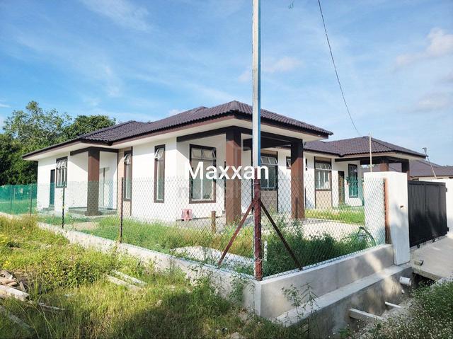 (Hutan Pasir,Ketereh) Semi-d 1 Tingkat Jenis Anggerik 3