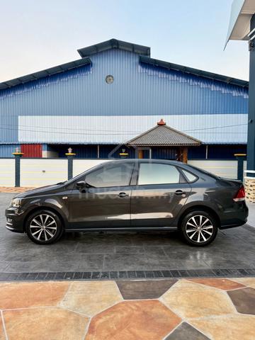 2016 Volkswagen VENTO 1.2 TSI HIGHLINE (A) FULLSPC - 5