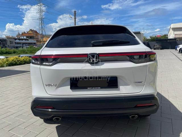 2023 Honda HR-V 1.5V -No Hidden Fee/Full Service - 3