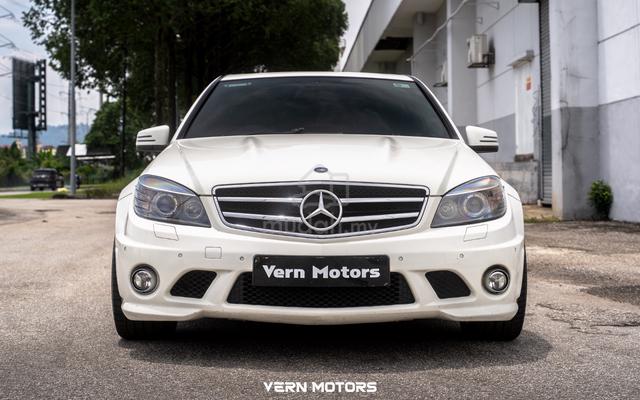 2010 Mercedes Benz C63 AMG 6.2 - RESTORED - 2
