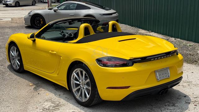 5A 7k km Yellow 2022 Porsche BOXSTER 2.0 718 - 5