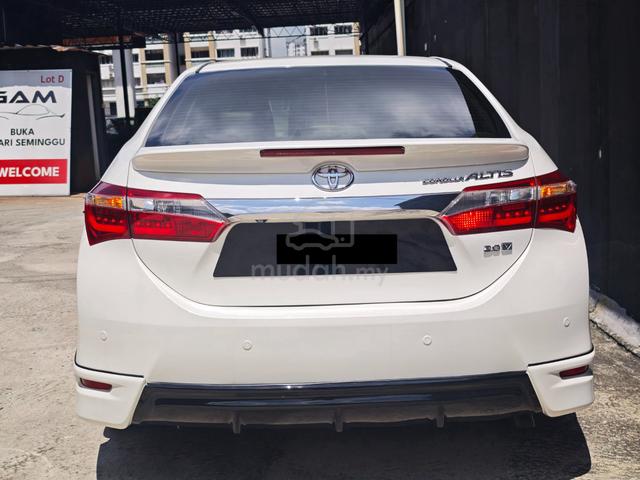 2014 Toyota COROLLA ALTIS 2.0 V FACELIFT (A) FSpec - 4