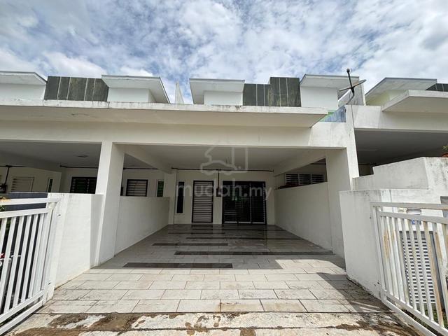 double storey landed ready unit sendayan 1
