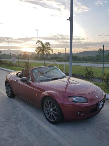 2008 Mazda MX-5 2.0 RETRACTABLE HARD TOP (A) - 1