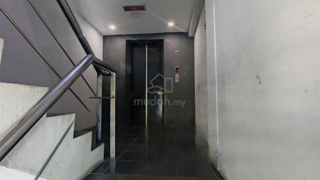 4 Storey Shoplot facing Mainroad at Cheras KL 1