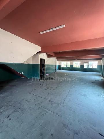 Bukit Beruang Triple Storey Shoplot (Facing Mainroad) FREEHOLD 1