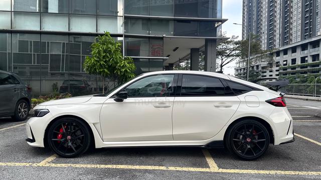 4k km 5A Nice Car 2025 Honda CIVIC 2.0 TYPE R (M) - 5