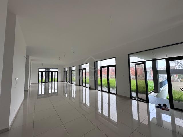 3 STOREY BUNGALOWTHE SOMERSET HILLTOP SUNGAI PETANI‼️SELLING under MV 4