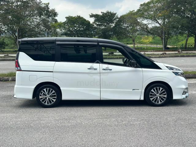 2018 Nissan SERENA 2.0 S-HYBRID HIGHWAY STAR MPV - 2
