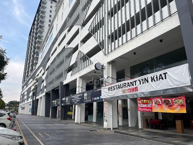 Damai Hillpark 1st Floor Shop for Rent, Near CS Supermarket 1
