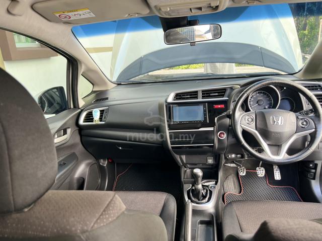 2014 Honda FIT 1.5 RS (M) - 5