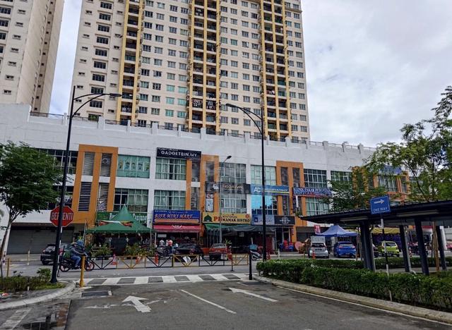 3 Storey SHOP Lot CONNAUGHT AVENUE Cheras, Actual, Facing MAIN ROAD 1