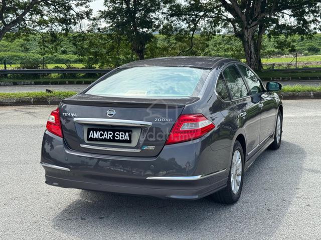 Nissan TEANA 2.0 200 XE (A) ONE OWNER - 5