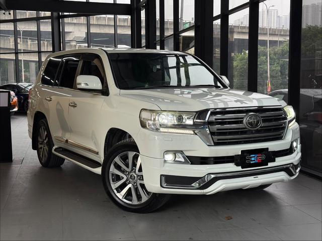 2016/18 Toyota LAND CRUISER 4.6 ZX G-FRONTIER - 3
