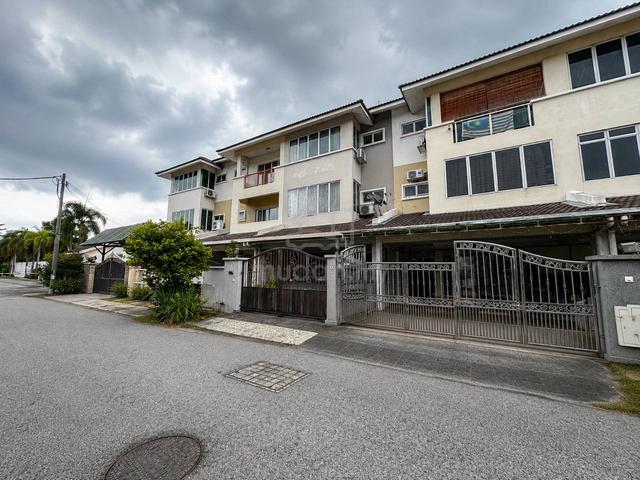 CHEAPEST | RENOVATED🔥 3 STOREY LINK @ Taman Samudra Teres, Batu Caves 1