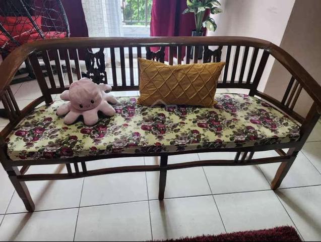 KERUSI KAYU JATI 3+3+1+1+ Kusyen (meja tebal lain) - photo 2 of 4