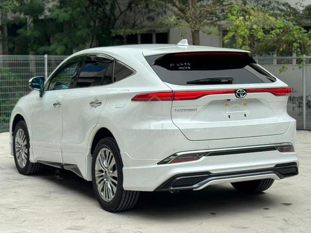 2023 Toyota HARRIER 2.0 Z GRADE 5A / 5,000KM ONLY - 2