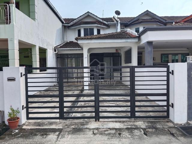 Taman Inderawasih 1.5 storey terrace house 1