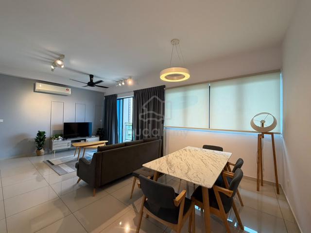 Waterside Residence 1