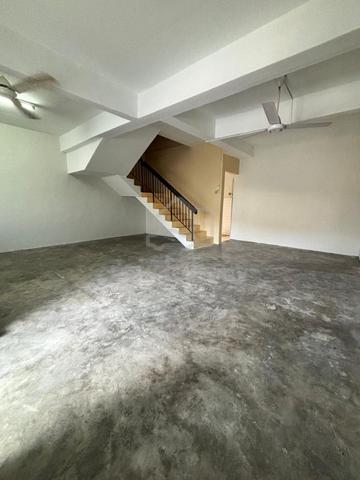 [Full Loan Cheapest] 2 Storey Johor Jaya Bakawali for sale 1