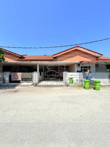 TERES SETINGKAT, SUNGAI SOI, KUANTAN. [FREEHOLD] [Full Grill] 1