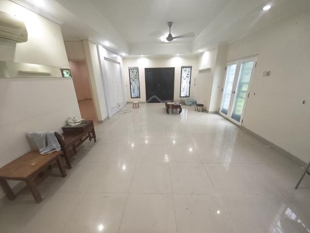 Kajang Townhouse Kajang Country Height Ground Floor For Sale 1
