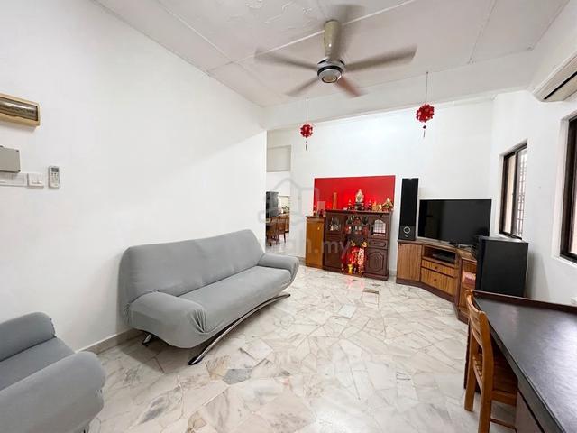 Jalan Silat Cekak 1Stry Renovated Taman Selesa Jaya 1