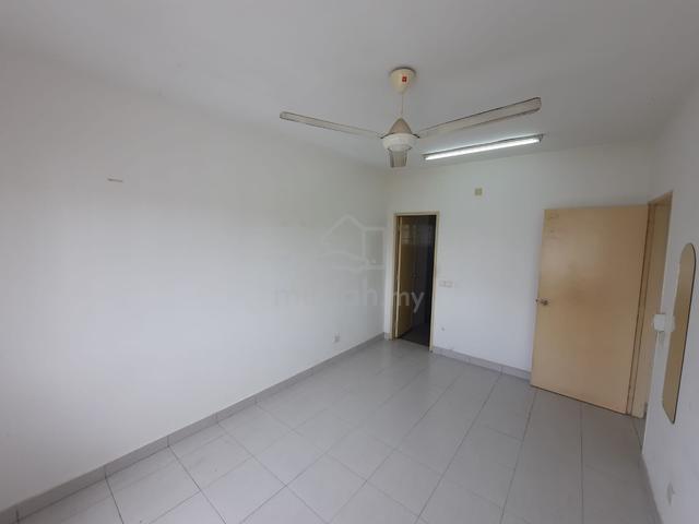 Seri Intan Apartments @ Setia Alam 4
