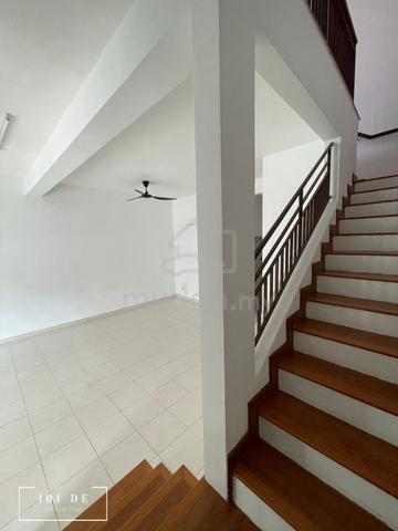Ready move in!! Double Storey House Rent@ Kota Bayuemas Klang 1