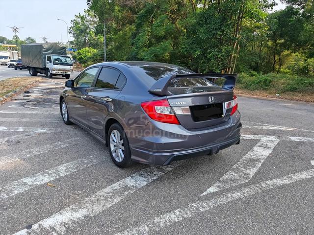 Honda CIVIC S 1.8AT 2015 - 2