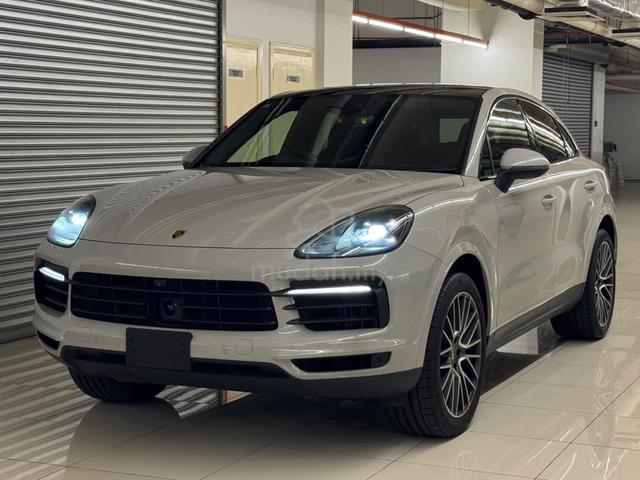 2021 Unreg Porsche Cayenne 3.0 Coupe/ Crayon Color - 1