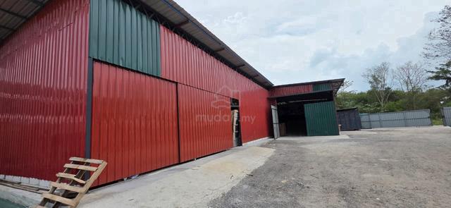 Putra Perdana Puchong Small Warehouse for rent, limited unit only 1