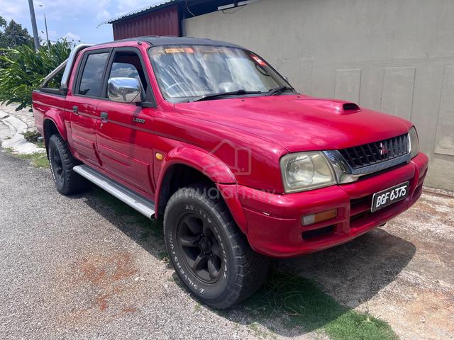 2001 Mitsubishi STORM 2.5 GLS (A) - 1