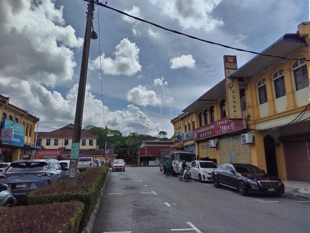 (DESERVE PRICE / RARE UNIT) 2stry Shoplot (END LOT) Jalan Aman, Kulim 1