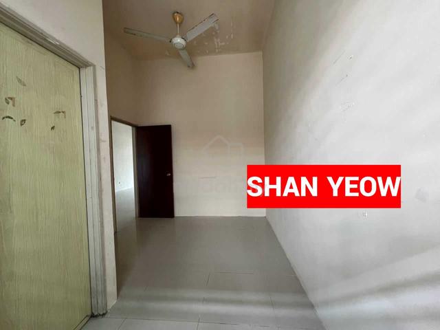 Double Storey Taman Bukit Juru Near Cendana For Rent 2