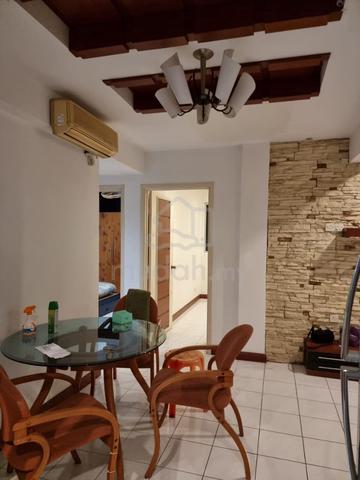 Villa Emas 1