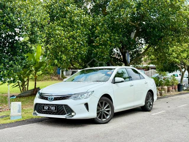 ON THE ROAD 2012 Toyota CAMRY 2.5 V (A) - 1