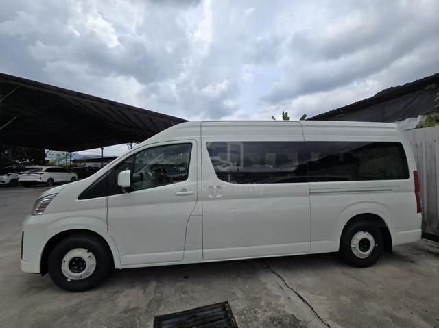 2026 Toyota HIACE 2.8SLWB WINDOW VAN (READY STOCK) - 4