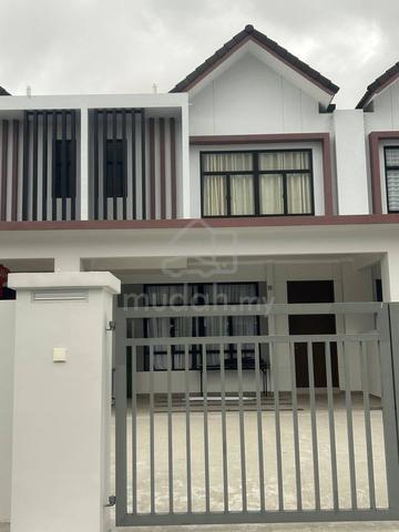 kota Impian @ Ulu Tiram, 2 storey house, partial furnished, C.H.E.A.P. 1