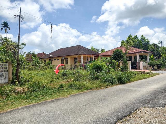 Tanah LOT BANGLO GRED A 565MP DEPAN SK KG GELUGUR KEDAI K.TRG 1